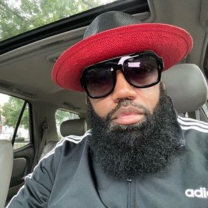 Meet your Posher, Garnet